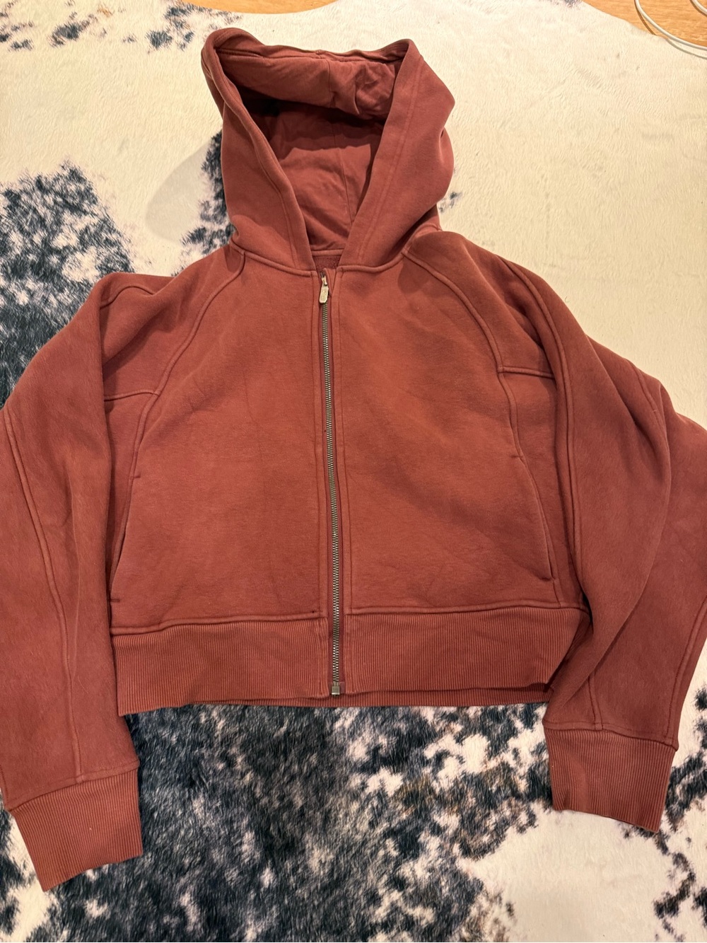 RARE COLOR Lululemon Women’s Crop Oversized Scuba Zip Up Hoodie